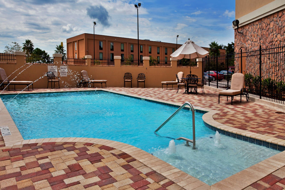 Holiday Inn Express Donaldsonville By Ihg Ngoại thất bức ảnh